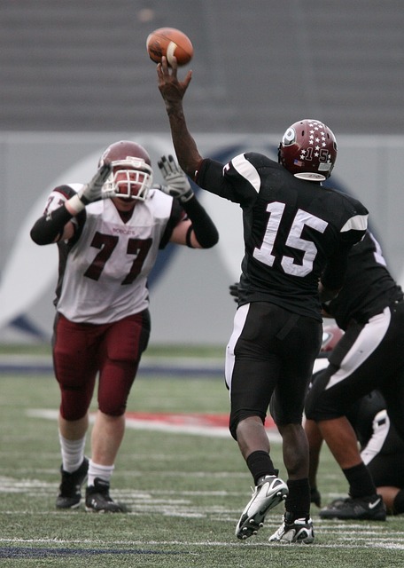 一移民船只在巴拿马海域失事 船上载有21人.